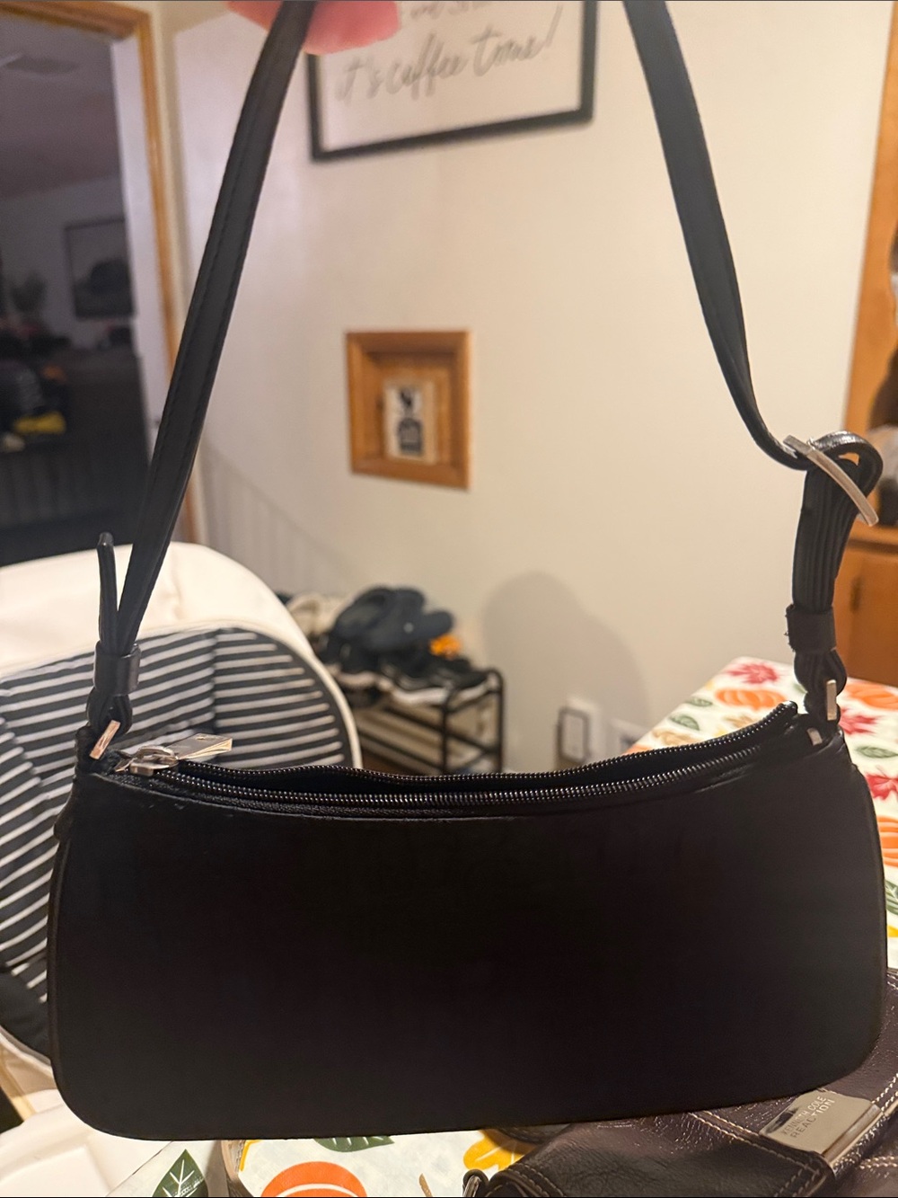 Express Black Shoulder Bag with Adjustable Strap